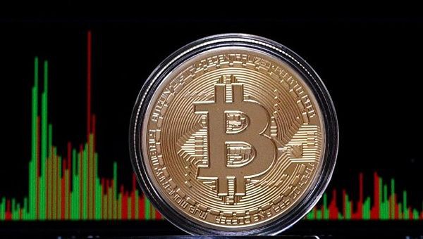 Новости криптовалют: Биткоин падает профессионалы ставят на инсайд