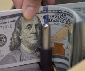 Курс нефти на максимумах, доллар методично продают Курс нефти на максимумах, доллар методично продают