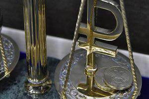 Нефть рванула вверх на ограничении поставок, потянув за собой рубль 