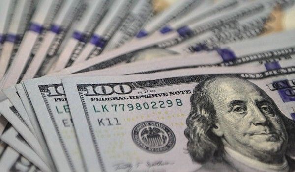 Курс доллара: Эксперты ставят на падение ближе к вечеру