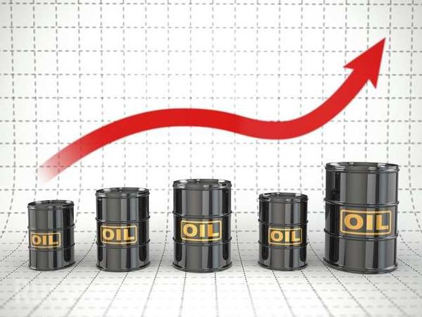Цена на нефть: Новый день начался небольшим ростом