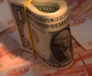 Прогноз курса доллара: Год собаки начался для рубля ростом