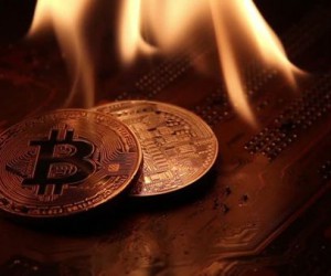 Курс Биткоина: Попытка составить конкуренцию золоту провалилась