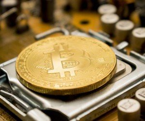 Курс Биткоина на сегодня: Рынок может начать рост