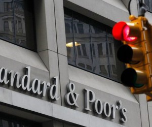 Пересмотрит ли S&P «мусорный рейтинг» России? 
