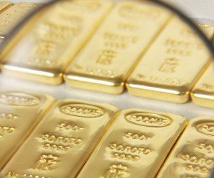 Мировые цены на золото и серебро растут, курс доллара укрепляется Мировые цены на золото и серебро растут, курс доллара укрепляется