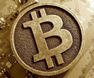 Биткоин проолжает расти, инвесторы скупают криптовалюту после падения 