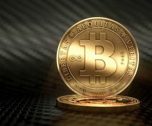 Курс биткоина падает под давлением внешнего фона и слухов, инвесторы продают криптовалюты