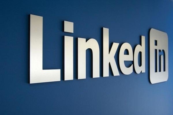 Курсы криптовалют падают после запрета рекламы в LinkedIn