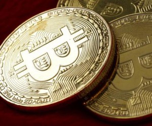 Стоимость биткоина за сутки выросла на 8.5%, криптовалюта вернула потери