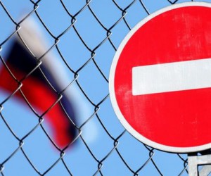 Денег нет а санкции есть, но вы держитесь