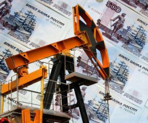 Курс рубля держится, нефть развивает негативную динамику Курс рубля держится, нефть развивает негативную динамику