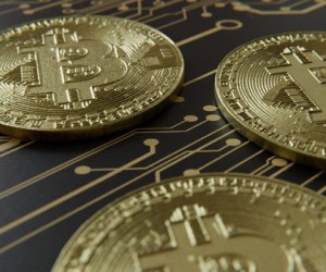 Курс биткоина обвалился за сутки почти на 7%, криптовалюты в красном Курс биткоина обвалился за сутки почти на 7%, криптовалюты в красном