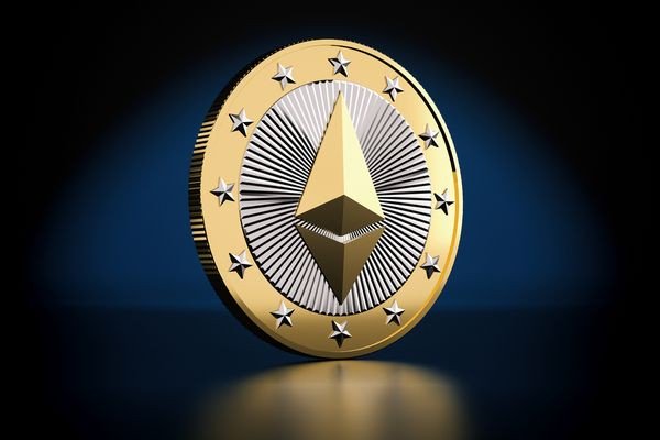 Курсы криптовалют растут, в лидерах Ethereum