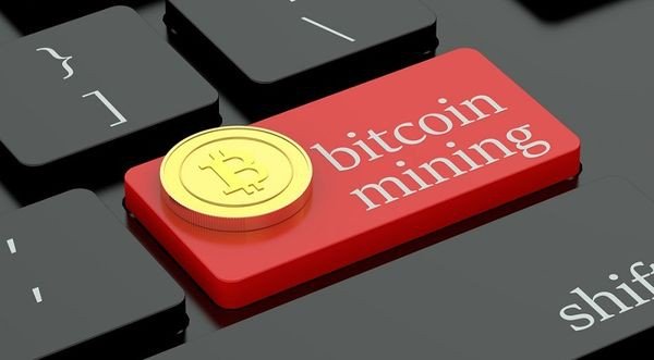 Курс биткоина не может идти выше 10 000$ под давлением регуляторов