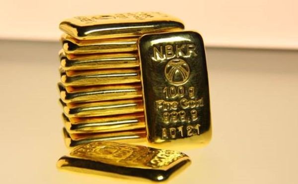Золото неинтересно инвесторам, но не серебро