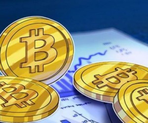 Курс биткоина пытается восстановиться, но риск новых продаж высокий