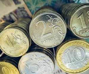 Рублю не хватает сил для роста, отток денег из ОФЗ настораживает Рублю не хватает сил для роста, отток денег из ОФЗ настораживает