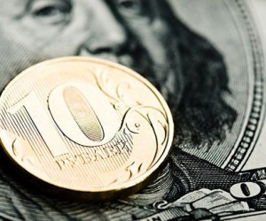 Рубль стабилизировался инвесторы взяли паузу до конца августа