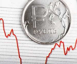 Рубль продолжит падение, российский фондовый рынок растет Рубль продолжит падение, российский фондовый рынок растет