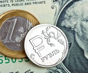 Курс рубля превысил психологическую отметку 68 за один доллар Курс рубля превысил психологическую отметку 68 за один доллар