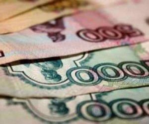 Рубль: падение курса ускорит инфляцию к осени Рубль: падение курса ускорит инфляцию к осени