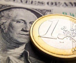 Курс евро начал неделю без резких движений Курс евро начал неделю без резких движений