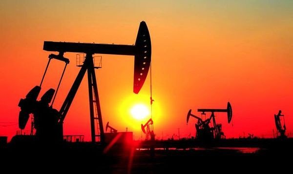Нефть возобновила рост после поддержки стран ОПЕК+