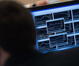 Российский рынок акций во вторник открылся в плюсе