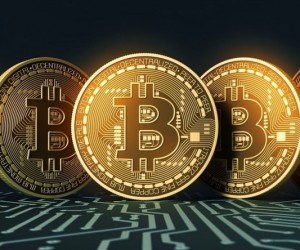 Курс биткоина 12 октября: Эксперт предупреждает о новом падении Курс биткоина 12 октября: Эксперт предупреждает о новом падении