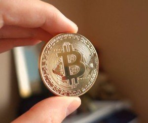 Курс биткоина 11 октября рухнул более чем на 5%, негативный прогноз подтвердился Курс биткоина 11 октября рухнул более чем на 5%, негативный прогноз подтвердился
