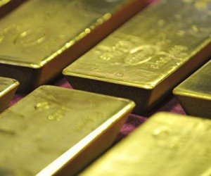 Золото: Мировые цены снижаются третий день Золото: Мировые цены снижаются третий день