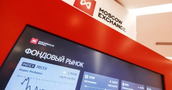 Курс нефти давит на российский фондовый рынок