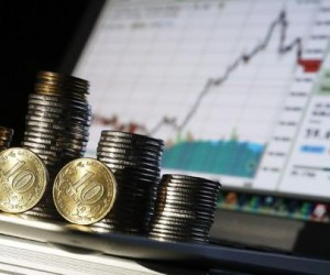 Рубль усиливает свои позиции, хотя нефть не даёт для этого явных поводов Рубль усиливает свои позиции, хотя нефть не даёт для этого явных поводов
