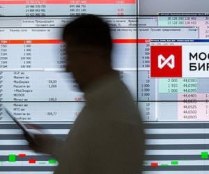 Российский фондовый рынок упадет после агрессии РФ в Азовском море