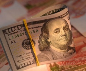 Курс доллара будет падать, если стабилизируются и вырастут фондовые рынки Курс доллара будет падать, если стабилизируются и вырастут фондовые рынки