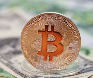 Биткоин резко вырос после информации о запуске фьючерсов на Nasdaq Биткоин резко вырос после информации о запуске фьючерсов на Nasdaq