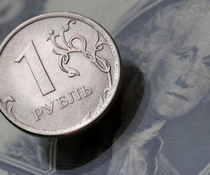 Рубль поддержали сообщения ОПЕК+ и аукционы Минфина РФ Рубль поддержали сообщения ОПЕК+ и аукционы Минфина РФ