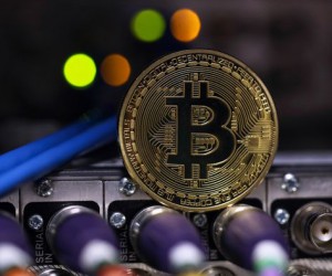 Курс биткоина обвалила нерешительность SEC и страхи инвесторов Курс биткоина обвалила нерешительность SEC и страхи инвесторов