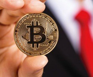 Курс биткоина: Год стремительного взлета и разочарований Курс биткоина: Год стремительного взлета и разочарований