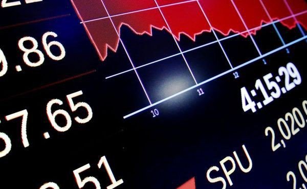 Российский фондовый рынок начнет торги в плохом настроении из-за нефтяных новостей