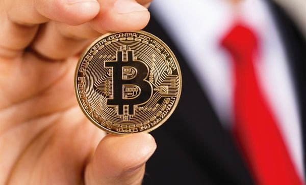 Курс биткоина завершает криптовалютную зиму уверенным ростом