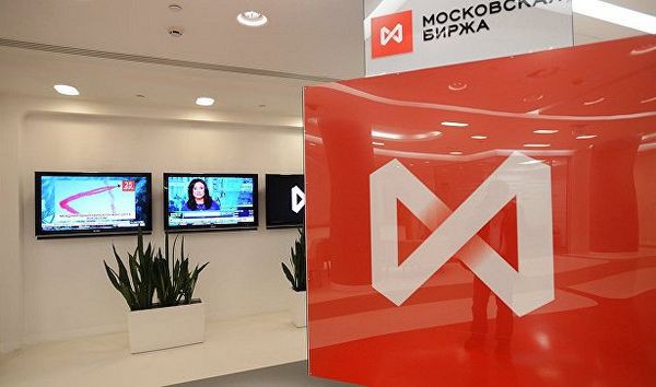 Российский фондовый рынок балансирует на грани роста и падения