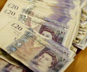 Курс фунта резко вырос после переноса голосования по Brexit Курс фунта резко вырос после переноса голосования по Brexit