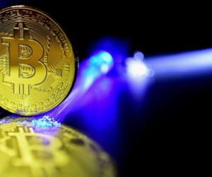 Курс биткоина готовится совершить рывок вверх Курс биткоина готовится совершить рывок вверх