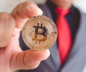Курс биткоина: Эксперт назвал срок когда криптовалюта вырастет Курс биткоина: Эксперт назвал срок когда криптовалюта вырастет