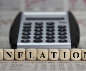 Инфляция в России в январе выросла на рекордные 5% Инфляция в России в январе выросла на рекордные 5%