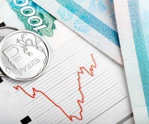 Рубль разгоняется в росте, доллар под угрозой нового падения