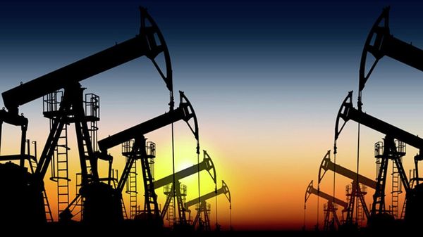 Нефть достигла максимумов ноября прошлого года