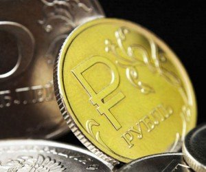 Рубль обновляет максимумы, но рискует начать падение Рубль обновляет максимумы, но рискует начать падение